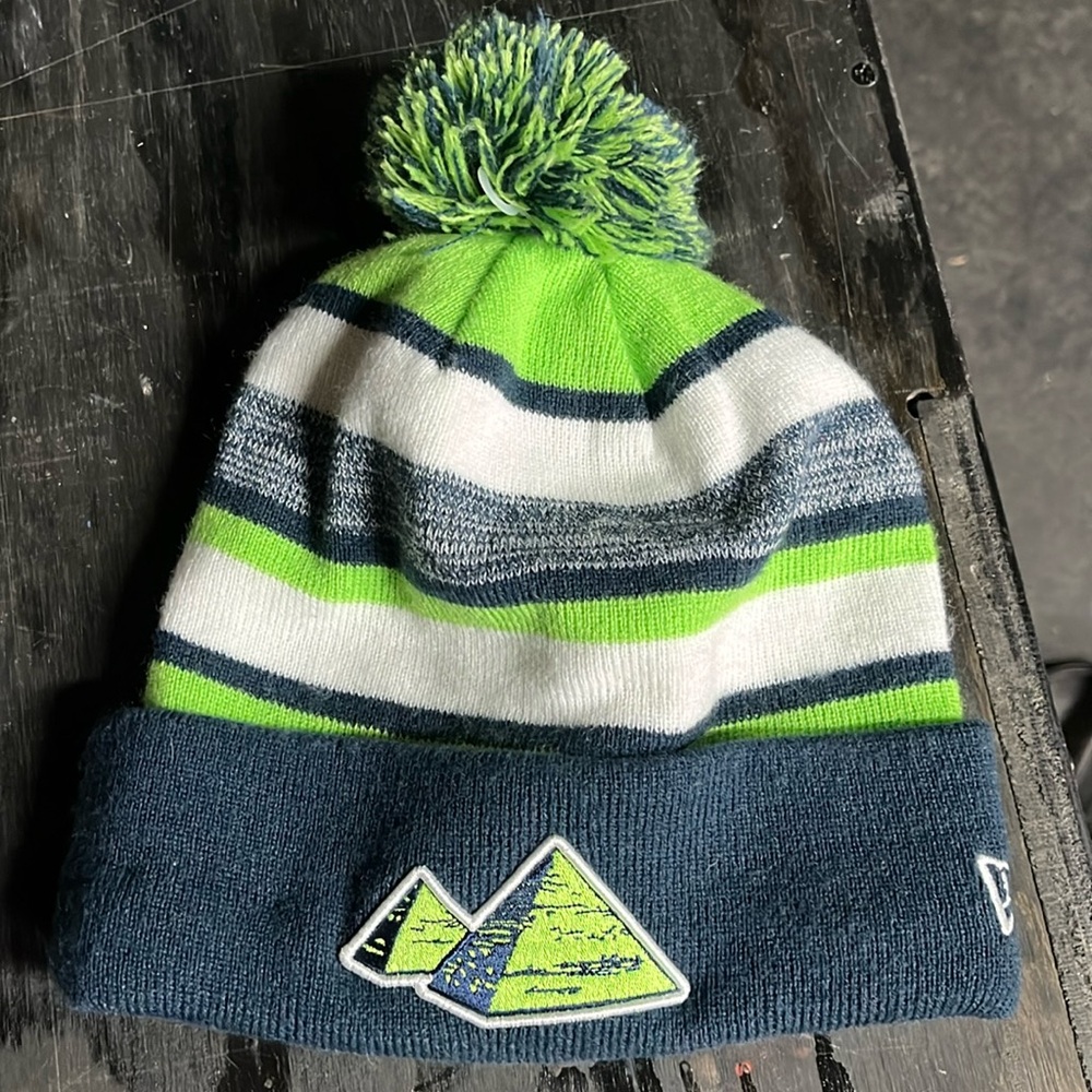 New Era Pryamid Brewing Beanie
